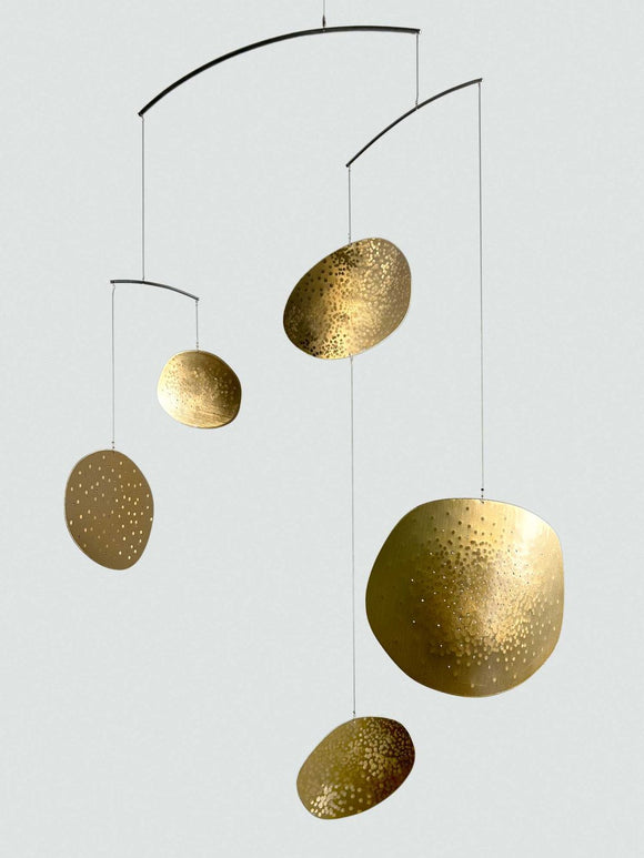Suspended Cumulus in Gold I