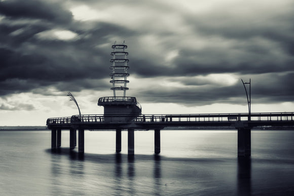 Stillness Under a Disquiet Sky