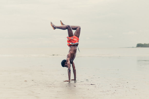 Coastal Kick - Acrobat
