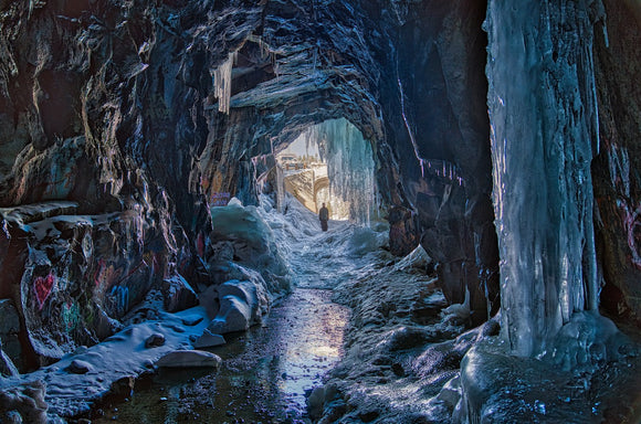 Donner tunnels in winter, 2022
