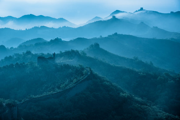 Moody morning, Gubeikou Great Wall, China, 2017