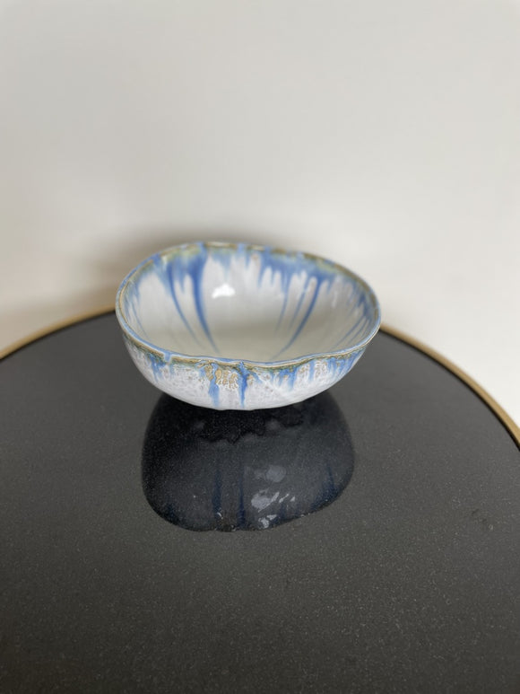 White Calabash Bowlie
