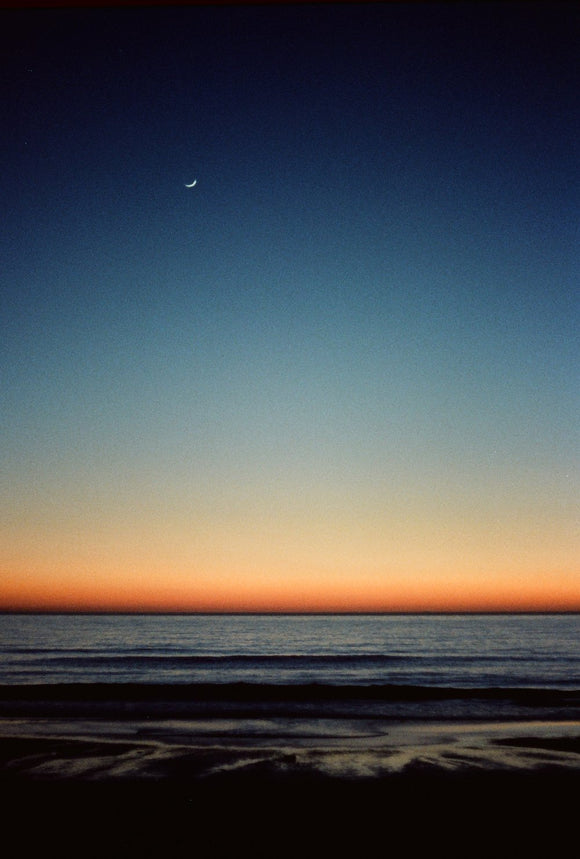 Last Light - First Moon