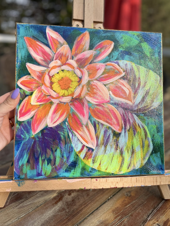 Lilly Water small