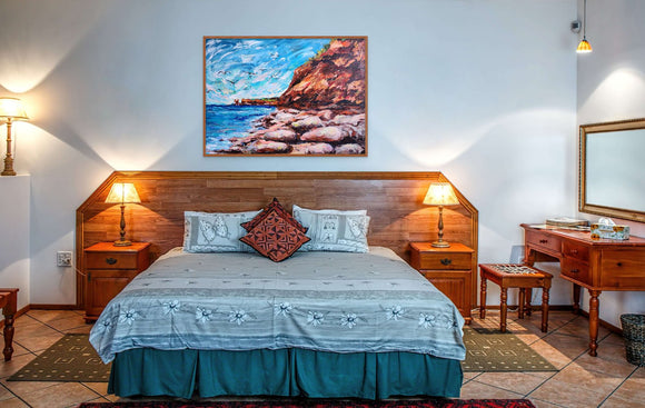 Red Rocks Shores