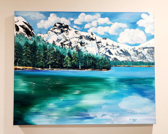 "The Scenic Beauty of Emerald Lake"