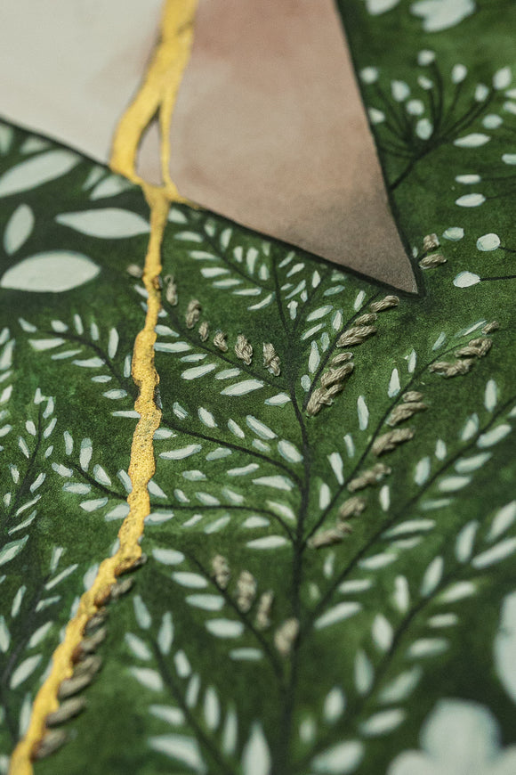 Bite a Golden Apple, Cry Golden Tears