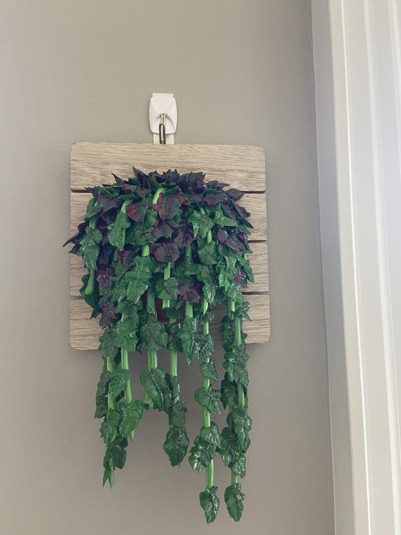 3D sculptural acrylic mixed media